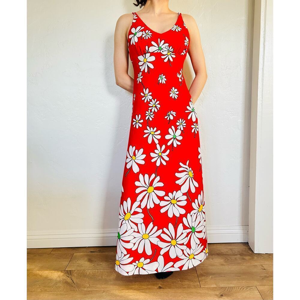 Vintage Jack Hartley 70s Daisy Dress